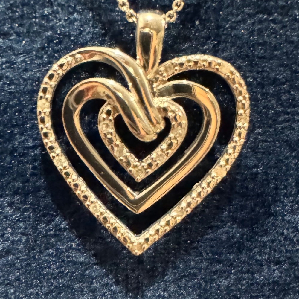 Bridge Diamond Triple Heart 18" Pendant Necklace - Picture 5 of 10